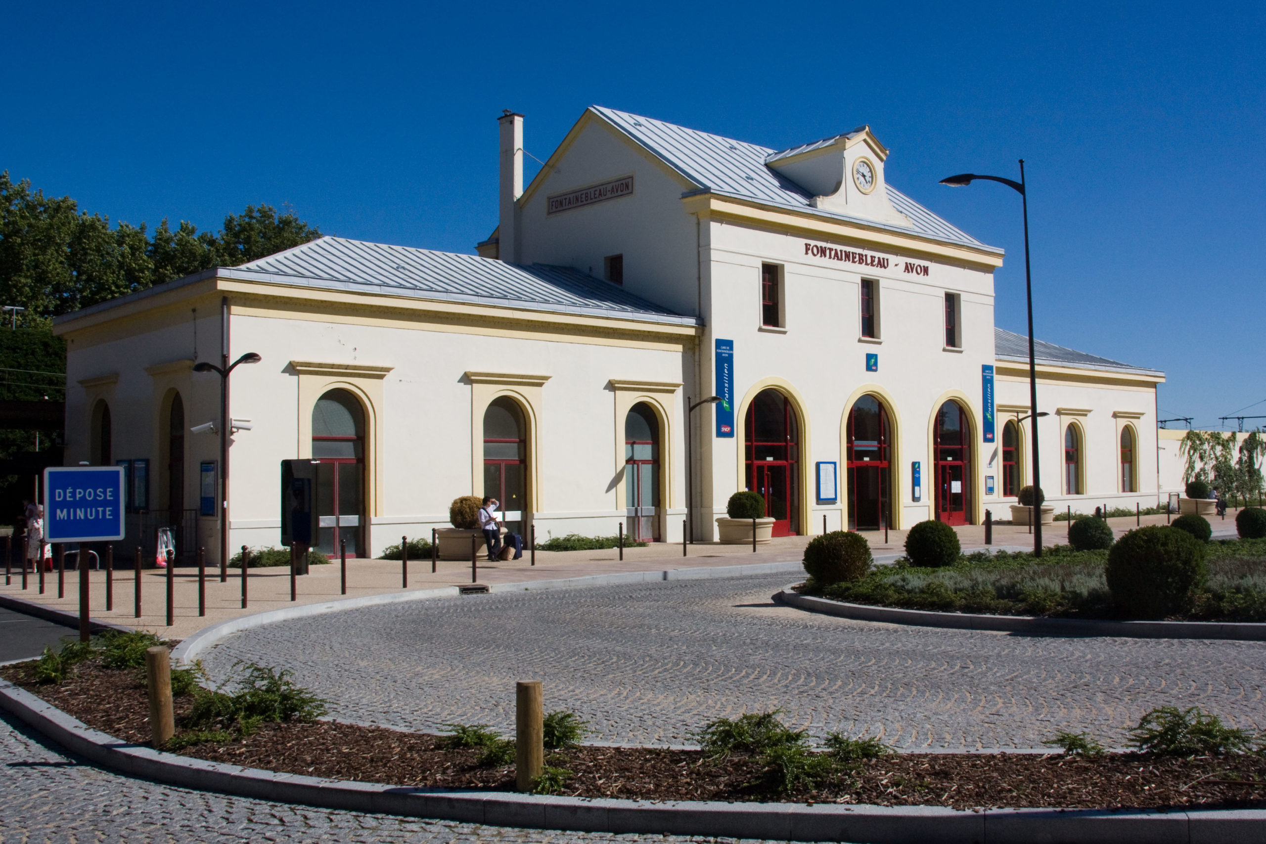 Gare-de_Fontainebleau_-_Avon_IMG_8416