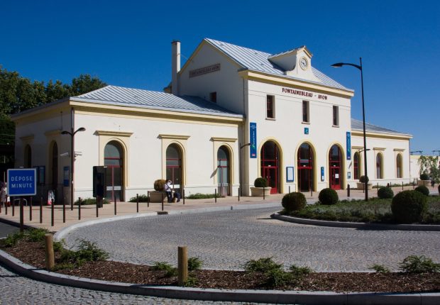 Gare-de_Fontainebleau_-_Avon_IMG_8416